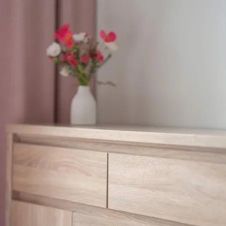 Lejlighed Spacious And Cosy In With Parking, Desk And Balcony By Renters *