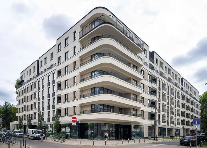 דירה Spacious And Cosy In With Parking, Desk And Balcony By Renters *